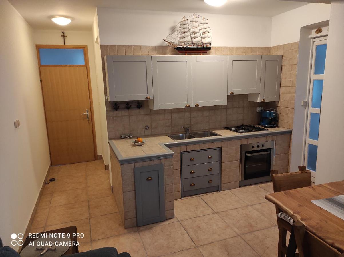 Galboka Nine Apartment Nerezine Ngoại thất bức ảnh