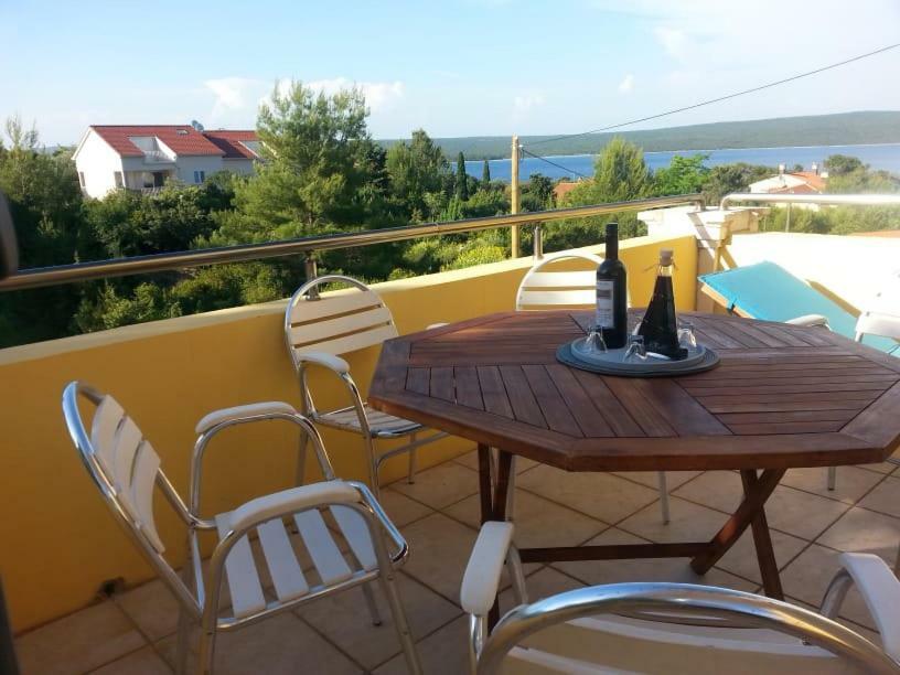 Galboka Nine Apartment Nerezine Ngoại thất bức ảnh